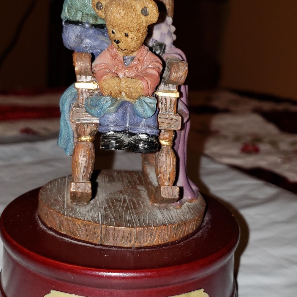 Musical Figurine